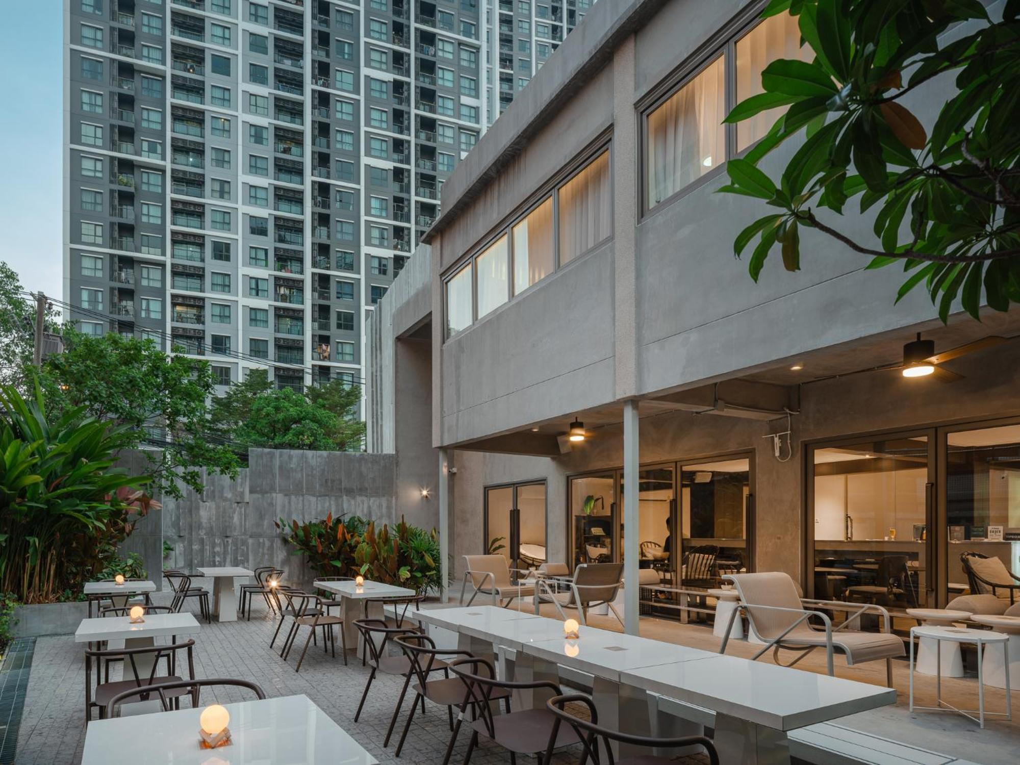 Nidhra Boutique Hotel Bangkok Sukhumvit Banguecoque Exterior foto