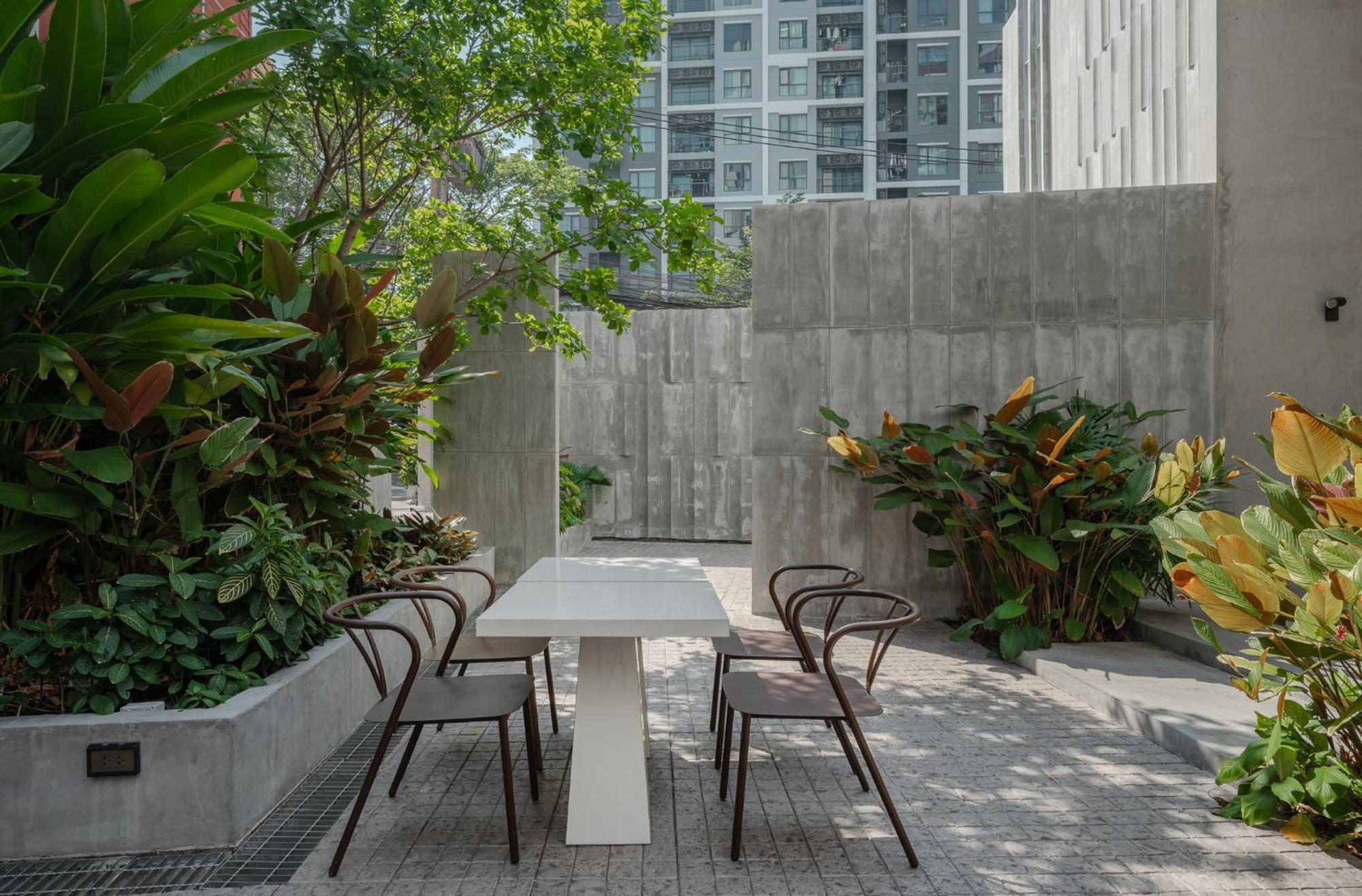 Nidhra Boutique Hotel Bangkok Sukhumvit Banguecoque Exterior foto