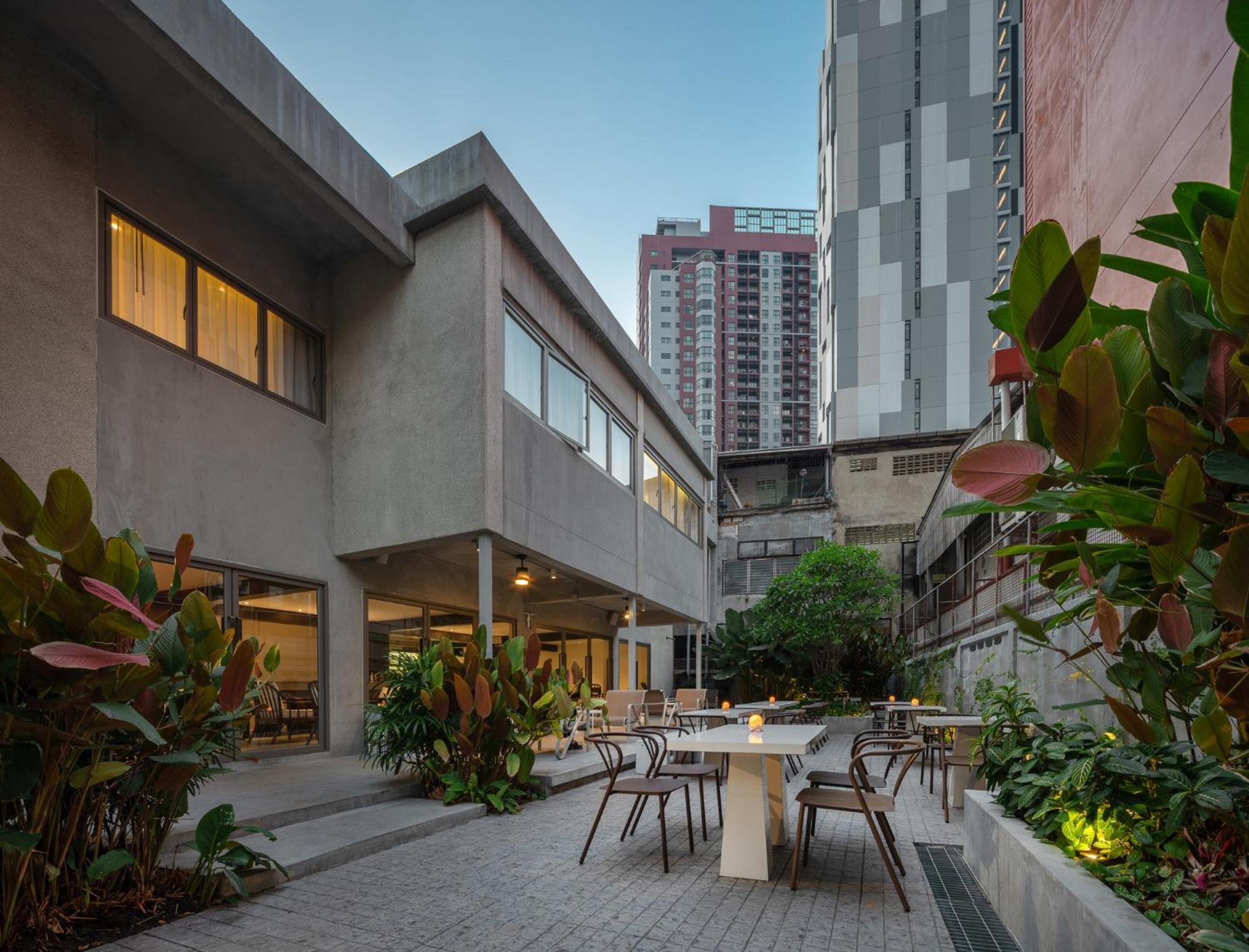 Nidhra Boutique Hotel Bangkok Sukhumvit Banguecoque Exterior foto